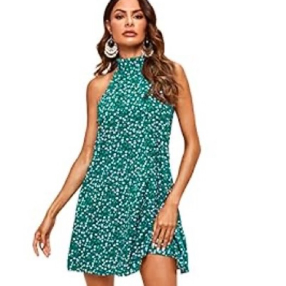Floerns Halter Summer Dress EUC Flows Green Floral Back Tie Sz L